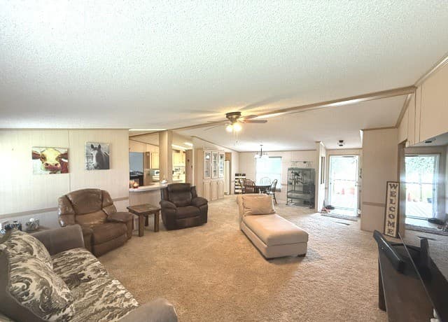 Home for sale at 167 Ranch Country Dr in La Vernia, TX — photo 4