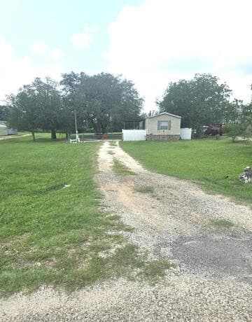 3-bedroom rental at 290 Brianna Court in Von Ormy, TX — photo 4