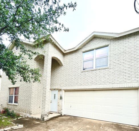 Home for sale at 5526 Burton Farm in San Antonio, TX — photo 1