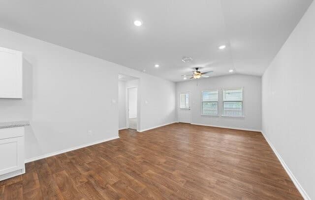 3-bedroom rental at 4522 Meerkat in Converse, TX — photo 4