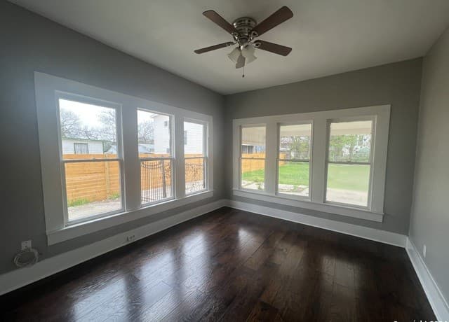 2-bedroom rental at 313 Toledo in San Antonio, TX — photo 4