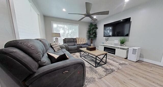 2-bedroom rental at 269 Lohmann St in Boerne, TX — photo 3