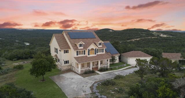 Home for sale at 1040 County Road 2720 in Mico, TX — photo 1