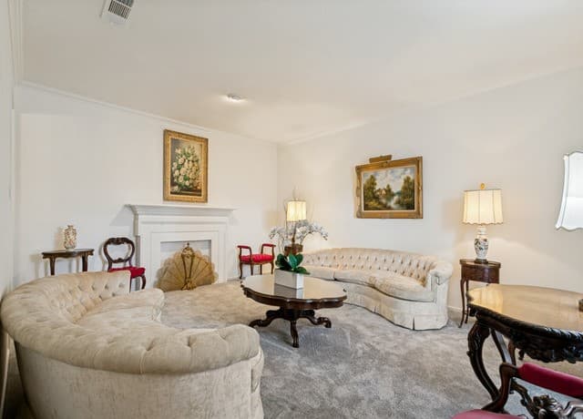 Home for sale at 20 Garden Square in San Antonio, TX — photo 5