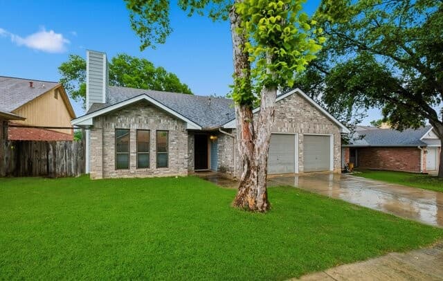Home for sale at 11302 Forest Smt in Live Oak, TX — photo 4