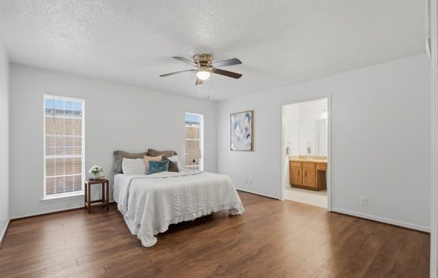 Home for sale at 6722 Lake Cliff St in San Antonio, TX — photo 5