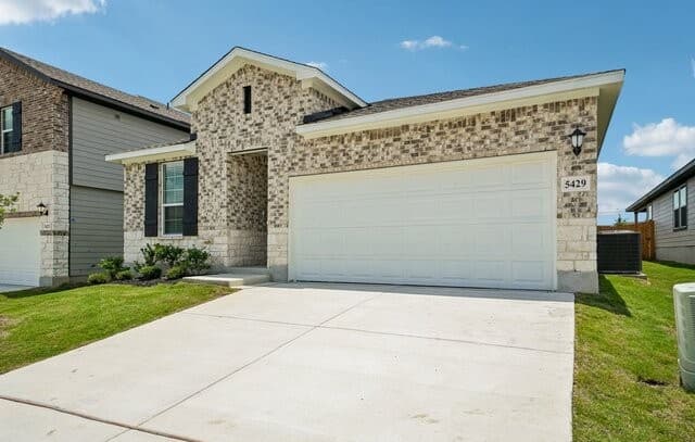 Home for sale at 5429 Wrangler Way in Marion, TX — photo 2