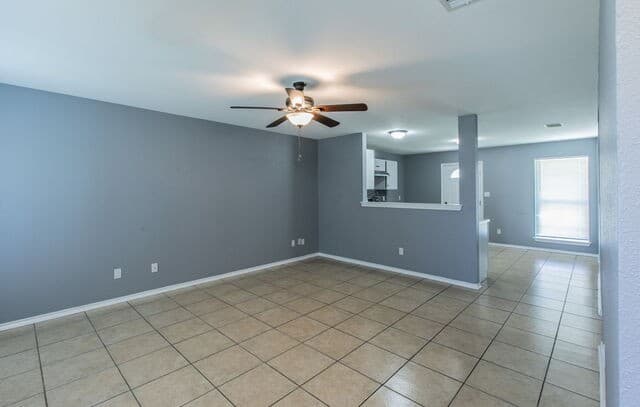Home for sale at 5835 Midcrown Dr in San Antonio, TX — photo 2