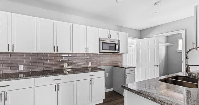 Home for sale at 606 Clower in San Antonio, TX — photo 5
