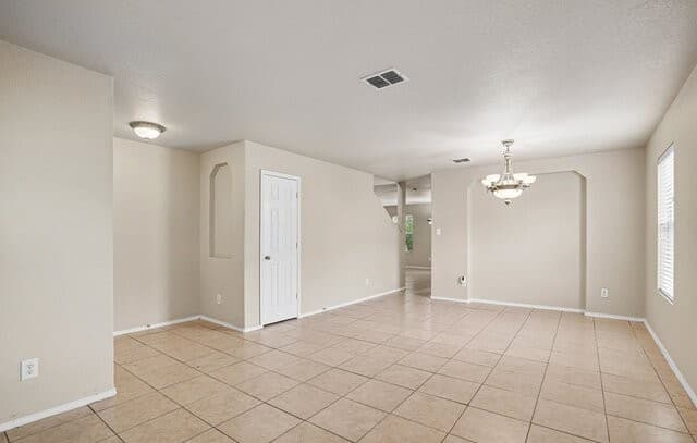Home for sale at 136 Rustic Acres in Schertz, TX — photo 3