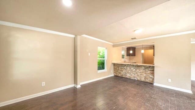 Home for sale at 4923 Blessing St in San Antonio, TX — photo 2