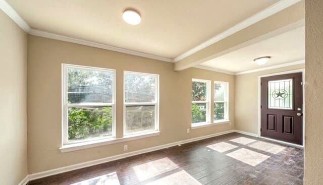 Home for sale at 4923 Blessing St in San Antonio, TX — photo 4