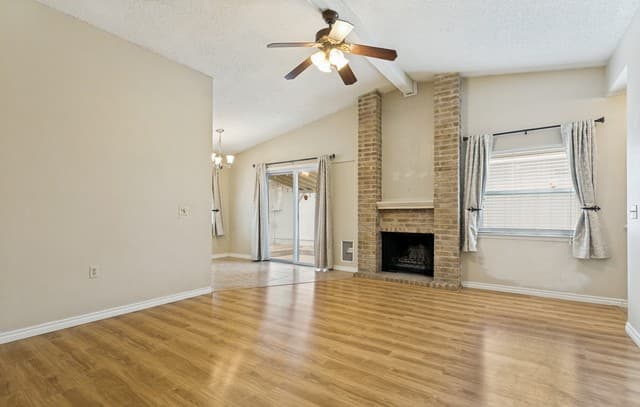 Home for sale at 9848 Meadow Way in Converse, TX — photo 5