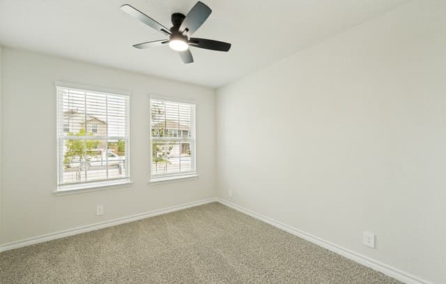 4-bedroom rental at 527 Avalon Banks in Cibolo, TX — photo 3