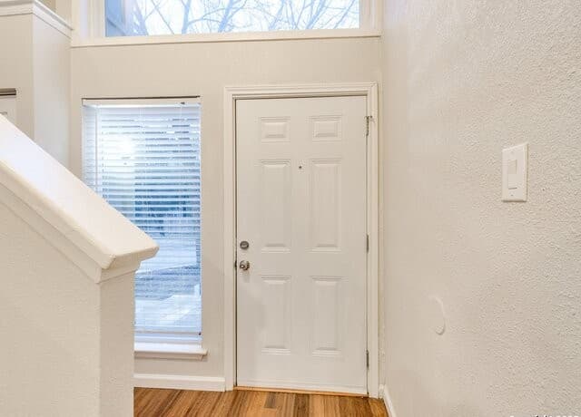 2-bedroom rental at 100 Lorenz Rd Unit 1504 in San Antonio, TX — photo 5