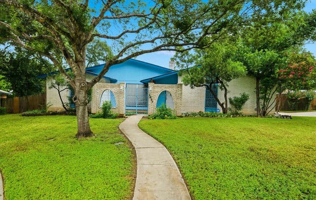Home for sale at 5007 Del Oro Cir in San Antonio, TX — photo 1