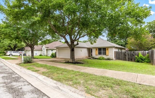 Home for sale at 3409 Columbia Drive in Cibolo, TX — photo 3