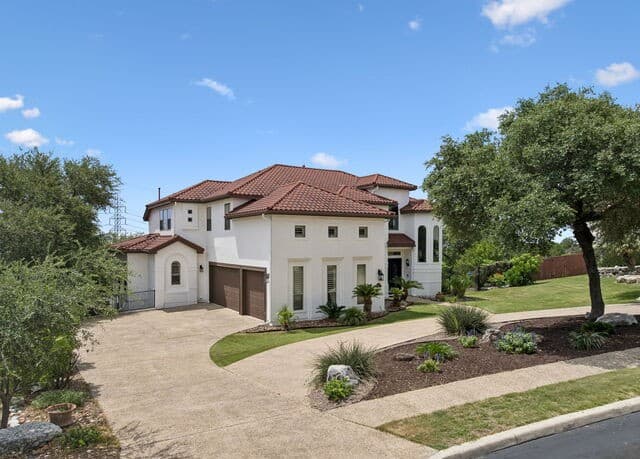 Home for sale at 426 Pueblo Pintado in Helotes, TX — photo 3