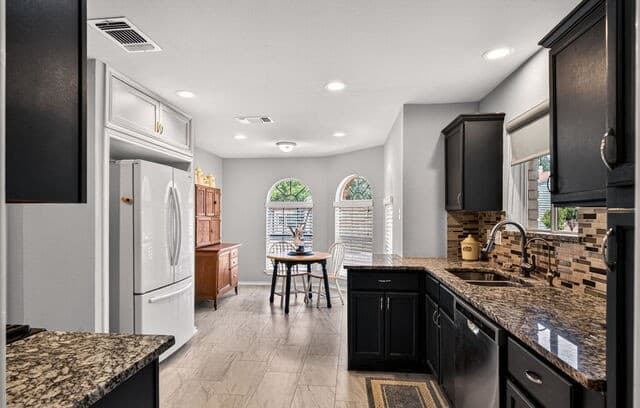 Home for sale at 2018 Budding Blvd in San Antonio, TX — photo 1