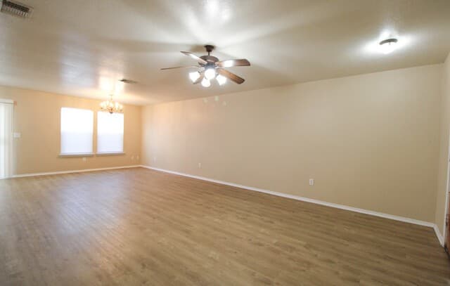 4-bedroom rental at 8314 Steep Valley in Converse, TX — photo 3