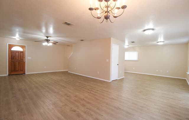 4-bedroom rental at 8314 Steep Valley in Converse, TX — photo 4