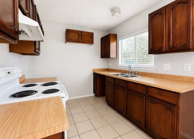 Home for sale at 4948 Champlain in San Antonio, TX — photo 5