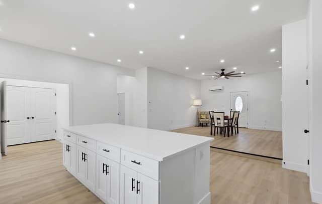 4-bedroom rental at 4344 Mountain Pass in Von Ormy, TX — photo 3