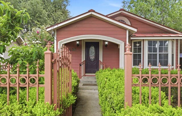 Home for sale at 235 Tampa Ave in San Antonio, TX — photo 2