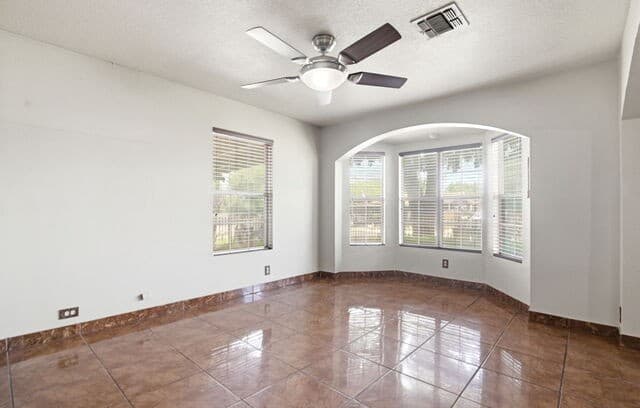 Home for sale at 235 Tampa Ave in San Antonio, TX — photo 5