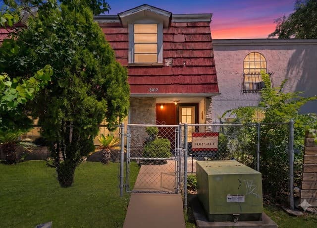 Home for sale at 8012 Winsford in San Antonio, TX — photo 2
