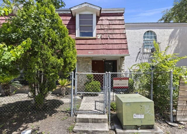 Home for sale at 8012 Winsford in San Antonio, TX — photo 3