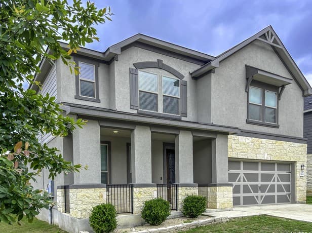 5-bedroom rental at 8134 Emmeline Dr, in Boerne, TX — photo 2