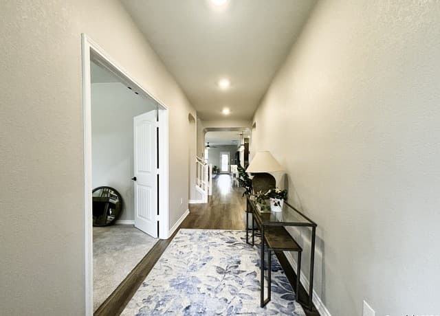 5-bedroom rental at 8134 Emmeline Dr, in Boerne, TX — photo 3
