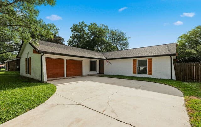 Home for sale at 12710 La Quinta in San Antonio, TX — photo 3