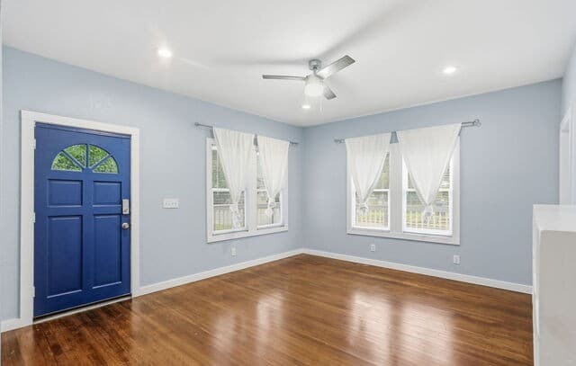 Home for sale at 1502 W Elsmere in San Antonio, TX — photo 4
