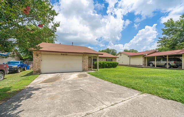 Home for sale at 7677 Tarrasa in San Antonio, TX — photo 2
