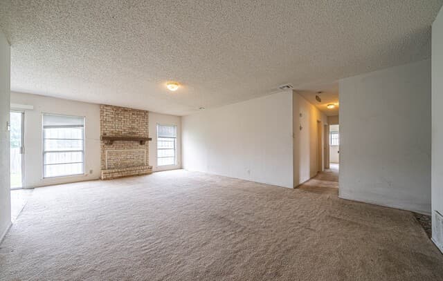 Home for sale at 7677 Tarrasa in San Antonio, TX — photo 5