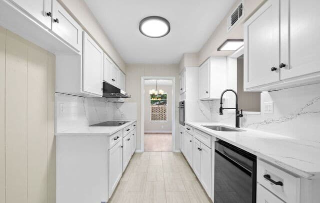 Home for sale at 3114 Satellite Dr in San Antonio, TX — photo 3