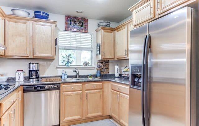 3-bedroom rental at 124 Lilly Creek in Boerne, TX — photo 4
