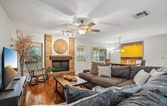 Home for sale at 16319 Falcon Hill St in San Antonio, TX — photo 4