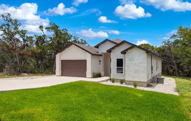 Home for sale at 6118 Tanglewood in Spring Branch, TX — photo 4