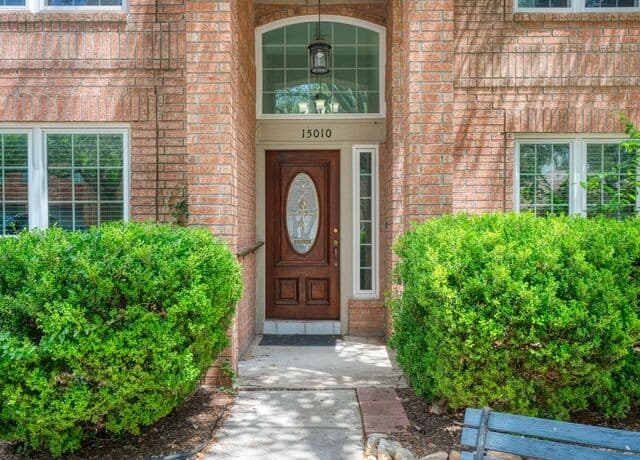 Home for sale at 15010 Oak Briar in San Antonio, TX — photo 2