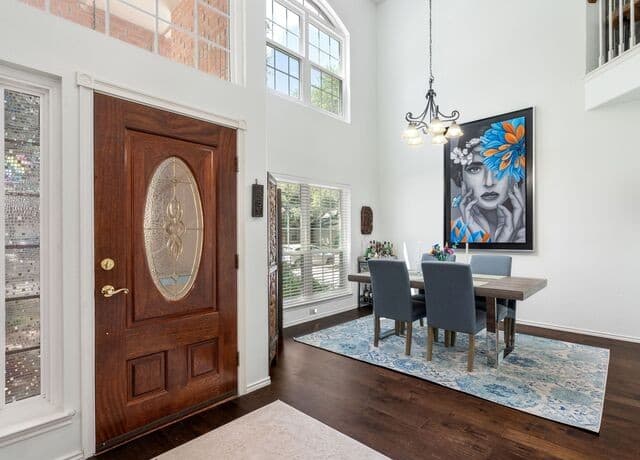 Home for sale at 15010 Oak Briar in San Antonio, TX — photo 3