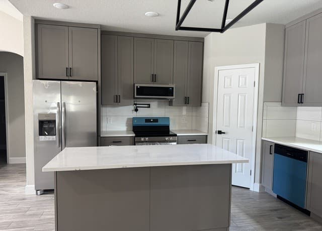 Home for sale at 1031 Sunset Park in Spring Branch, TX — photo 3