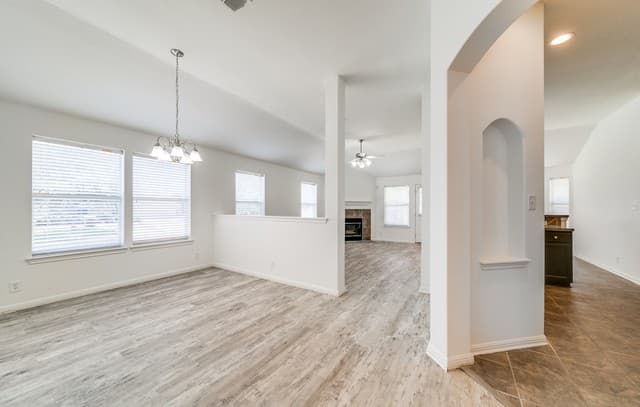 3-bedroom rental at 3301 Orth Ave in Schertz, TX — photo 4