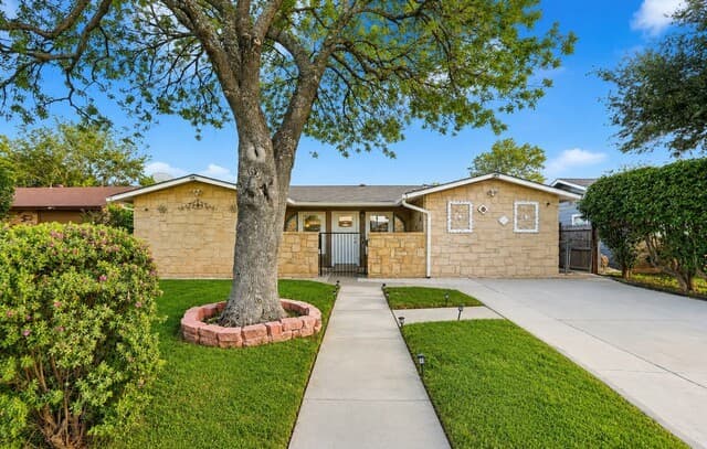 Home for sale at 3110 Chamita St in San Antonio, TX — photo 1