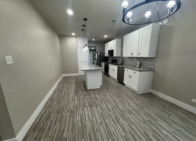 3-bedroom rental at 854 Canton in San Antonio TX