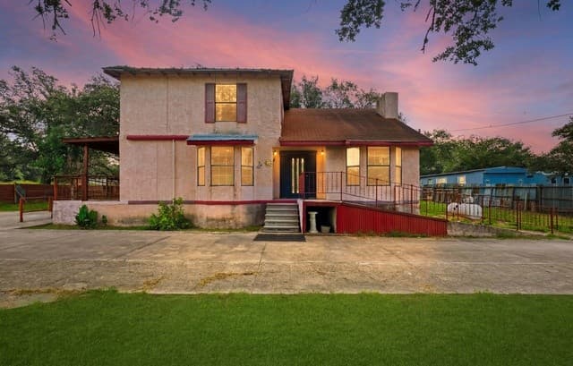 Home for sale at 7918 W Fm 476 in Poteet, TX — photo 2