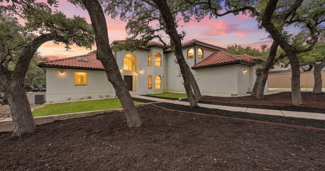 Home for sale at 8711 Deer Leap in Boerne, TX — photo 2