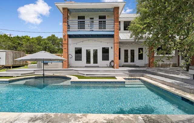 Home for sale at 14806 Circle J Trl in Helotes, TX — photo 1